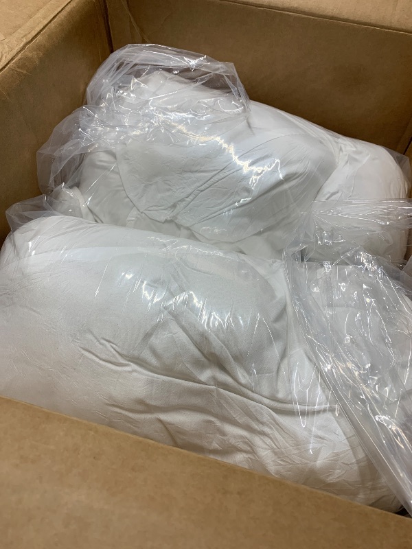 Photo 1 of (see all images) Fixwal 2pack Pillow Inserts, 26x26 Inches White Polyester Indoor Decorative Euro Pillow Inserts