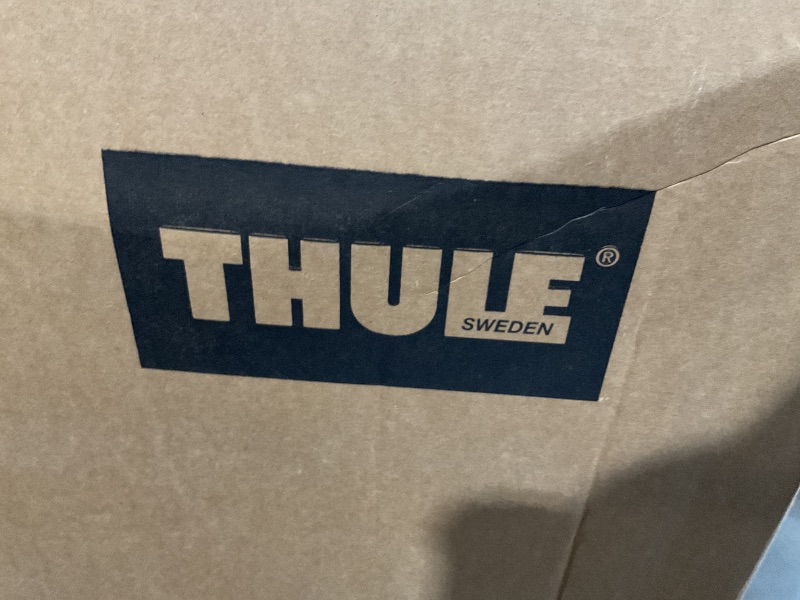 Photo 3 of Thule 615 Pulse Rack, Large, Black