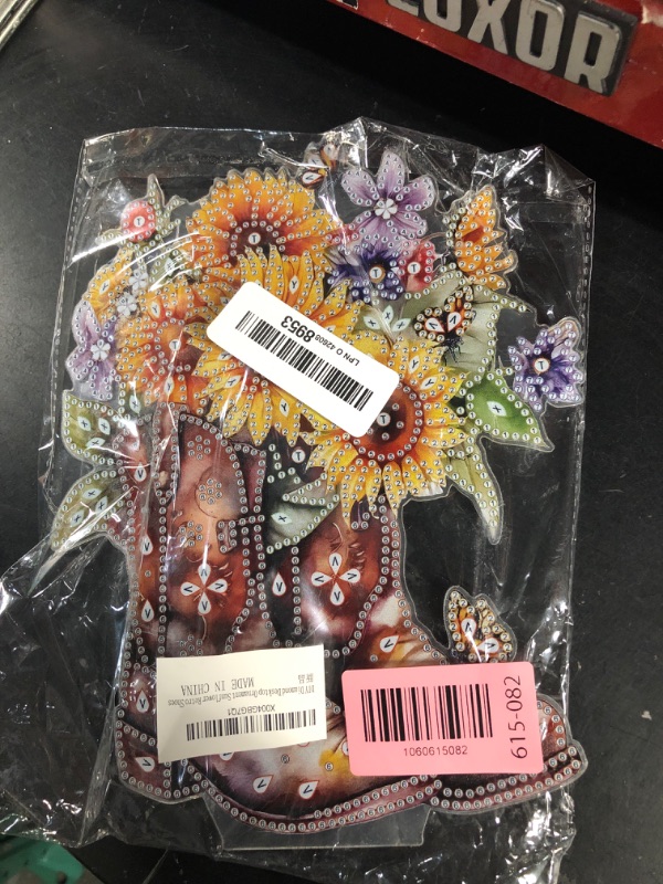 Photo 1 of ***(BEADS NOT INCLUDED)***hyzsj DIY Diamond Desktop Ornament Retro Shoes, Crystal Sunflowers Diamond Art Painting Tabletop Ornaments Single Sided, Diamond Ornament for Adult Beginner Home Office Decor Crafts Gift