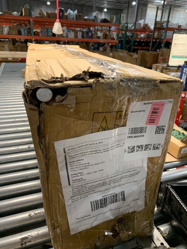 Photo 1 of ***FACTORY SEALED***Simpli-Magic 6 Pack White Padded Folding Chairs with Cushion – Durable Metal Foldable Chairs for for Indoor Outdoor Weddings, Parties, Backyard & Office Events