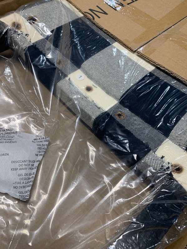 Photo 1 of 'HomePop by Kinfine Fabric Upholstered Counter Height Barstool - 24-inch, Black and Cream Geometric