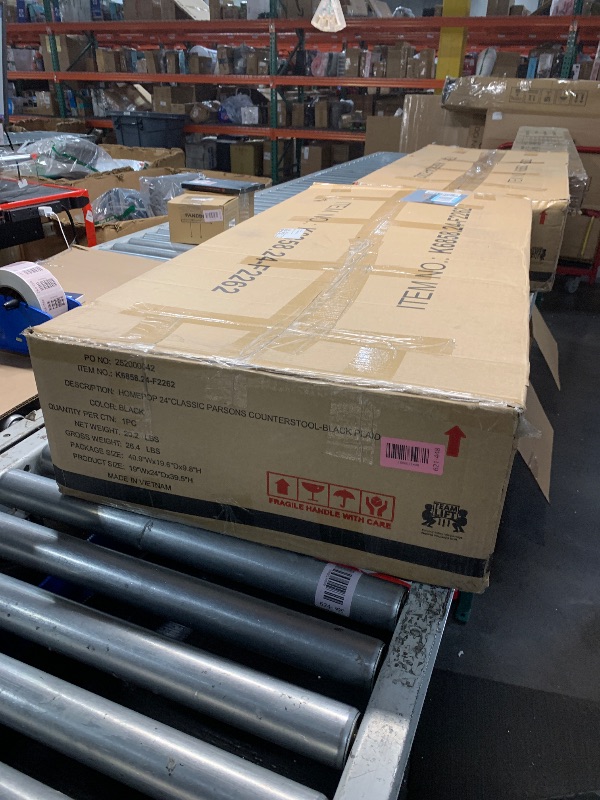 Photo 1 of 'HomePop by Kinfine Fabric Upholstered Counter Height Barstool - 24-inch, Black and Cream Geometric