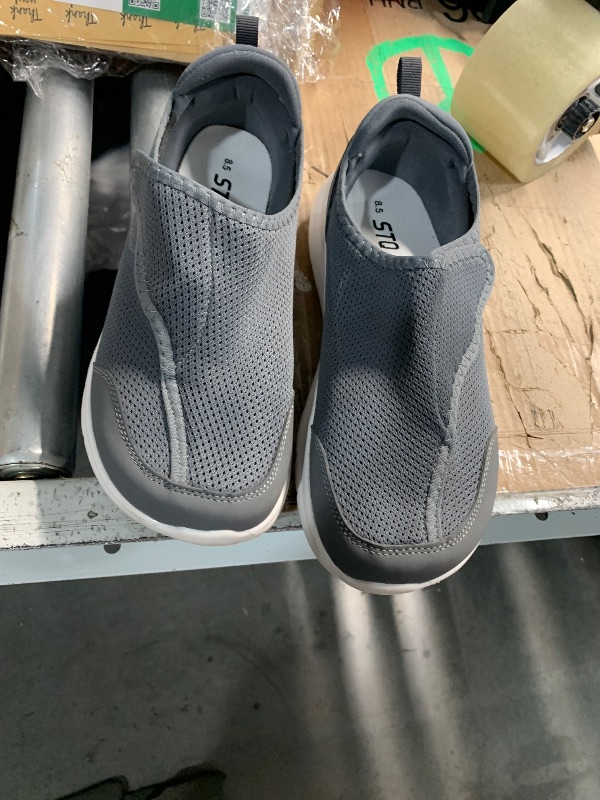 Photo 1 of ***(USED/ MINOR DAMAGE)***STQ Wide Toe Box Shoes Women Walking Shoe, Hook and Loops Orthopedic Shoes with Arch Support for Seniors, Bunions, Plantar Fasciitis, Hammertoes, Swollen Feet,Dark Grey Size 8.5