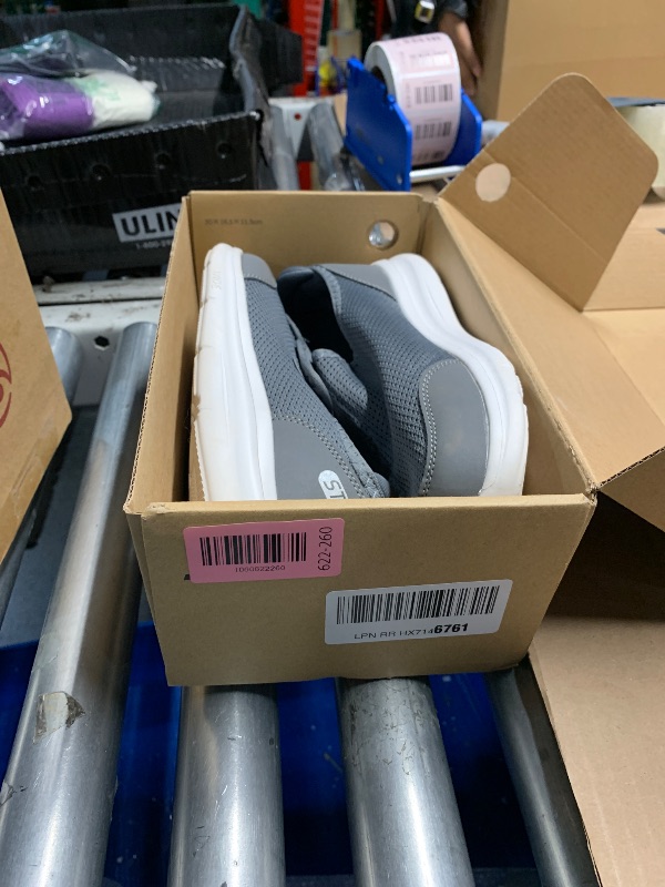 Photo 1 of ***(USED/ MINOR DAMAGE)***STQ Wide Toe Box Shoes Women Walking Shoe, Hook and Loops Orthopedic Shoes with Arch Support for Seniors, Bunions, Plantar Fasciitis, Hammertoes, Swollen Feet,Dark Grey Size 8.5