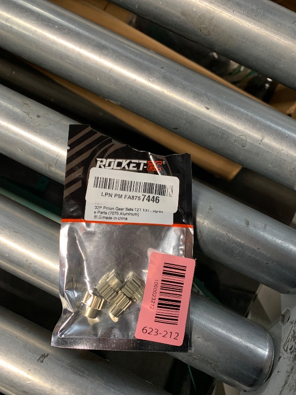 Photo 1 of ***MISSING HARDWARE//COSMETICS***(FOR PARTS ONLY)
32P Pinion Gear Sets 12T 13T 14T 15T 16T for Shaft 3.175mm RC Motor Compatible with HPI Kyosho Losi Axial Tamiya 1/10 RC Car Monster Truck Upgrade Parts (7075 Aluminum)