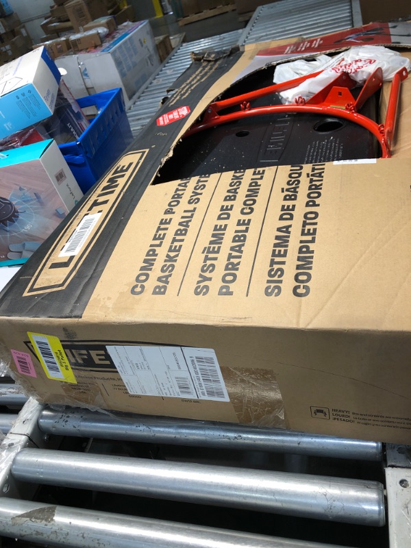 Photo 1 of **************MISSING THE POLE SECTIONS**************
Lifetime Streamline Shatterproof Portable Basketball System,Black,44 Inch