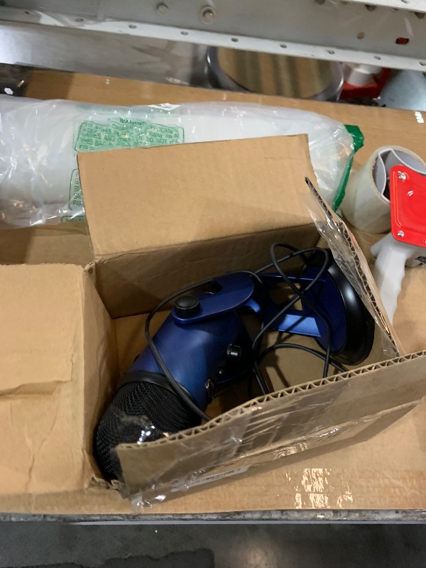 Photo 1 of ***(PARTS ONLY/ MAJOR DAMAGE/ NON FUNCTIONAL)***Blue Yeti USB Microphone - Midnight Blue (Renewed)