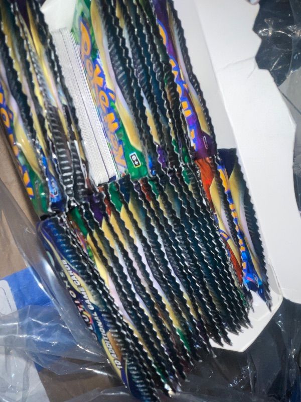 Photo 1 of **NOT AUTHENIC POKEMON PRODUCT **
Battle Styles Build and Battle Booster Kit