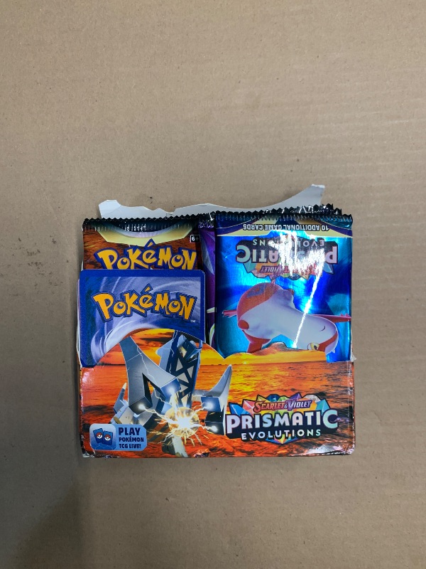 Photo 1 of **NOT AUTHENIC POKEMON PRODUCT **
Battle Styles Build and Battle Booster Kit