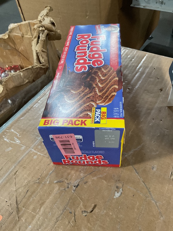 Photo 1 of BEST BY NOV/02/25
Little Debbie Fudge Rounds Big Pack, 24.1 OZ Box