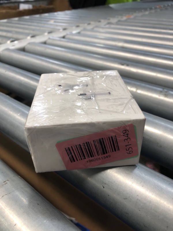 Photo 1 of *SN doesn't match box*used* needs cleaned* No charger* Apple AirPods ProBluetooth Headphones for iPhone