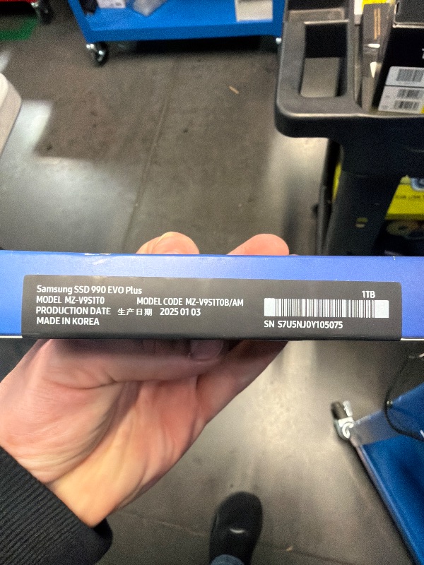 Photo 1 of *** FACTORY SEALED*** Samsung 990 EVO Plus SSD 1TB, PCIe Gen 4x4, Gen 5x2 M.2 2280, Speeds Up-to 7,150 MB/s, Upgrade Storage for PC/Laptops, HMB Technology and Intelligent Turbowrite 2.0, (MZ-V9S1T0B/AM)