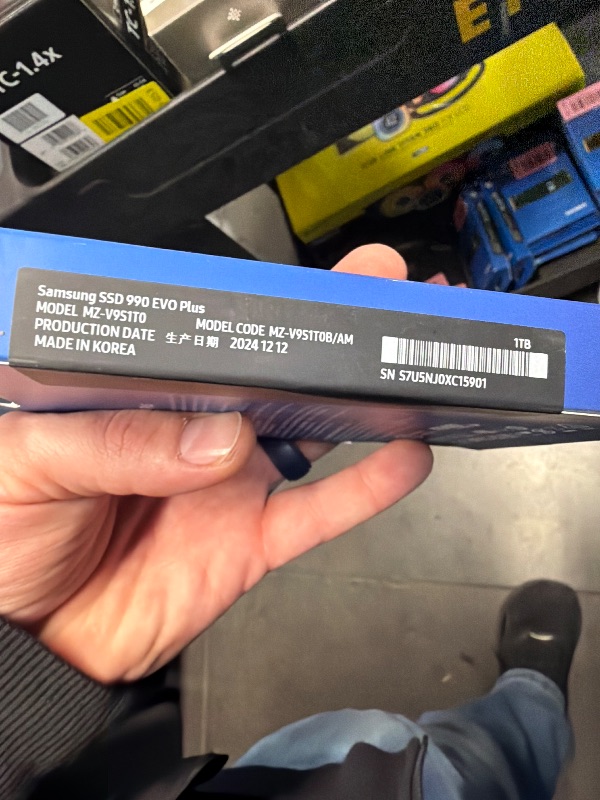 Photo 1 of *** FACTORY SEALED*** Samsung 990 EVO Plus SSD 1TB, PCIe Gen 4x4, Gen 5x2 M.2 2280, Speeds Up-to 7,150 MB/s, Upgrade Storage for PC/Laptops, HMB Technology and Intelligent Turbowrite 2.0, (MZ-V9S1T0B/AM)