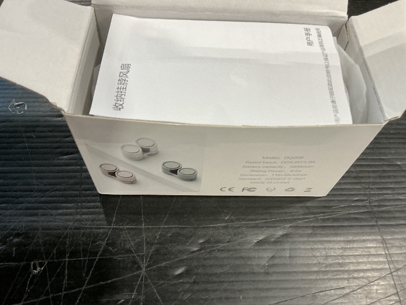 Photo 1 of *USED*
Neck Fan, Portable Bladeless Neck Fans, 4000mAh Foldable Rechargeable Bladeless Fan, 3 Speeds & Enhanced Cooling Power, Hands-Free USB Personal Fan for Men, Women, Outdoor, Travel, Ideal Gift(White)