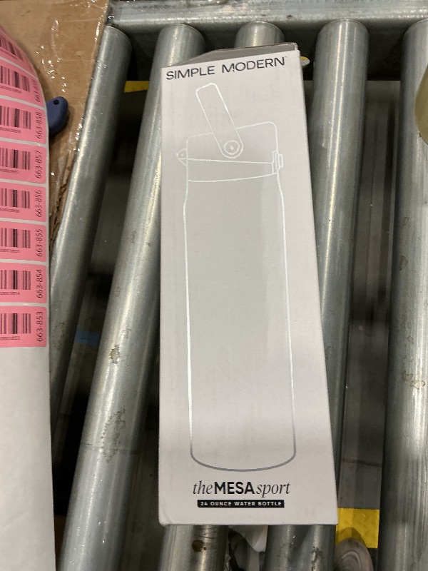 Photo 1 of ***BROKEN LID*** Simple Modern Mesa Sport Water Bottle with Covered Chug Lid | 24oz Cup Holder Friendly Insulated Stainless Steel Bottle for Gym, Sports and Travel | Cherry Wine