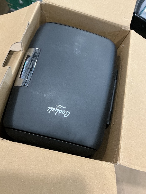 Photo 1 of *USED*
Cooluli Mini Fridge for Bedroom - Car, Office Desk & Dorm Room - Portable 4L/6 Can Electric Plug In Cooler & Warmer for Food, Drinks, Skincare Beauty & Makeup - 12v AC/DC & Exclusive USB Option, Black