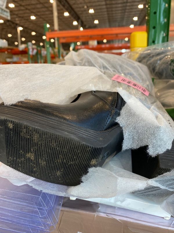 Photo 1 of *MINOR DAMAGE - USED*
SOVANYOU Black Leather Boots Platform Boots for Women Fashion Square Toe Chunky Block Heeled Boots Side Zip size 6