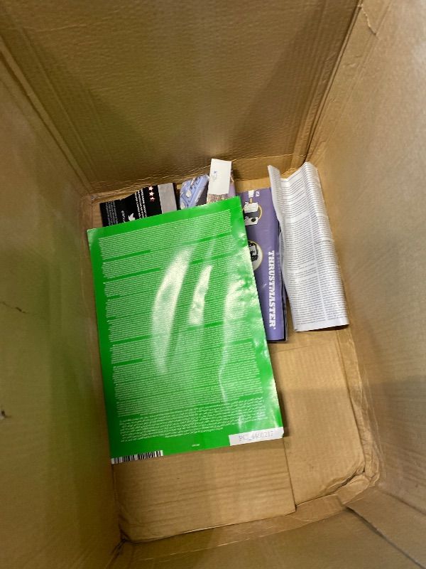 Photo 1 of *MISSING PARTS - Missing metal frame*
Thrustmaster TCA Captains Pack Airbus X Edition (XBOX Series X/S, PC) & Flying Clamp (Xbox Series X/S, PC)