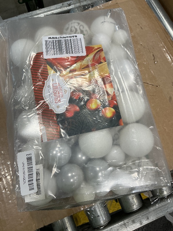 Photo 1 of *USED*
Aitsite 100 Pack Christmas Tree Ornaments Set Mini Shatterproof Holiday Ornaments Balls for Christmas Decorations (White)