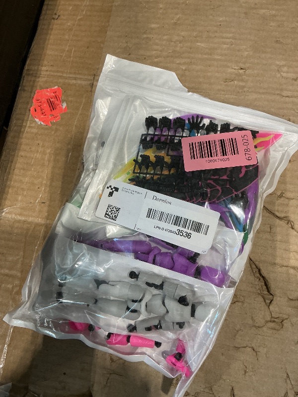 Photo 1 of [6-PACK] Glowing Titan 13 Action Figure Set Already Assembled, T13 3D Printed Action Figures With Weapons Accessories T 13 Lucky Robo Dummy Nova 13 Action Figures, Figura de acción t13 (6-Colors)