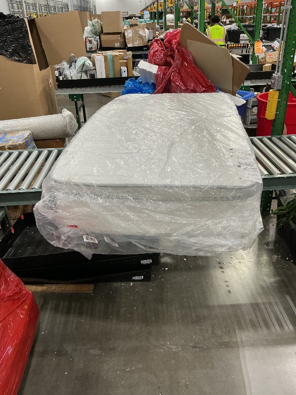 Photo 1 of *USED*
Novilla Twin Mattress, 12 Inch Twin Size Mattresses in a Box with Smarts™ Pocket Coil for Pressure Relief, Medium Plush Foam and Spring Hybrid Colchones with CertiPUR-US Certified for Kids