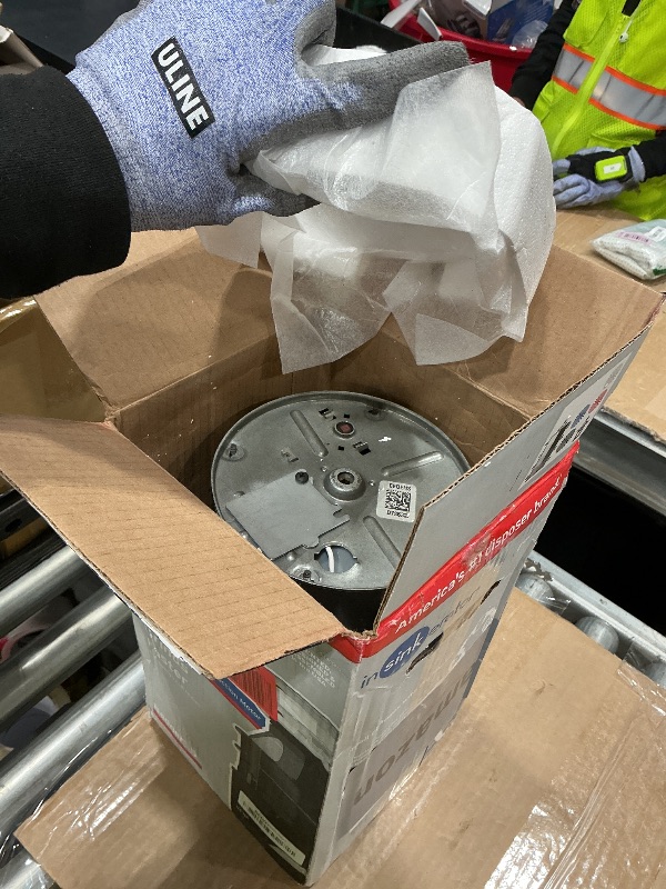 Photo 1 of *UNTESTED*
InSinkErator Badger 5 Garbage Disposal, Standard Series 1/2 HP Continuous Feed Food Waste Disposer, Black, Set of 1