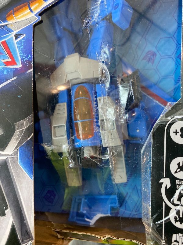 Photo 1 of **USED - MINOR DAMAGE**
Transformers Studio Series The The Movie Thundercracker Voyager Class 6.5-Inch Converting Action Figure, Robot Toys for Ages 8+