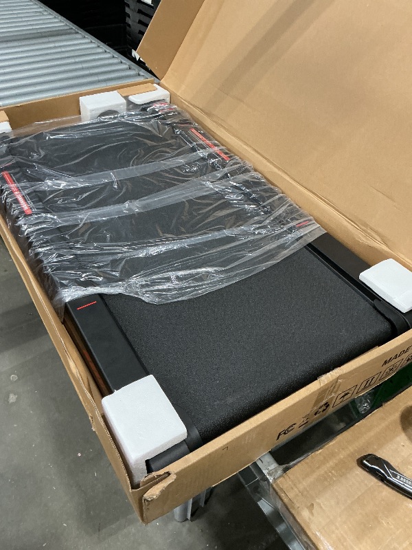 Photo 1 of *USED*
Sperax Walking Vibration Pad,Under Desk Treadmills for Home,4 in 1 Vibration Plate Exercise Machine,Portable Walking Pad with APP,350 Lb Capacity Multifunctional Treadmill Pro Max