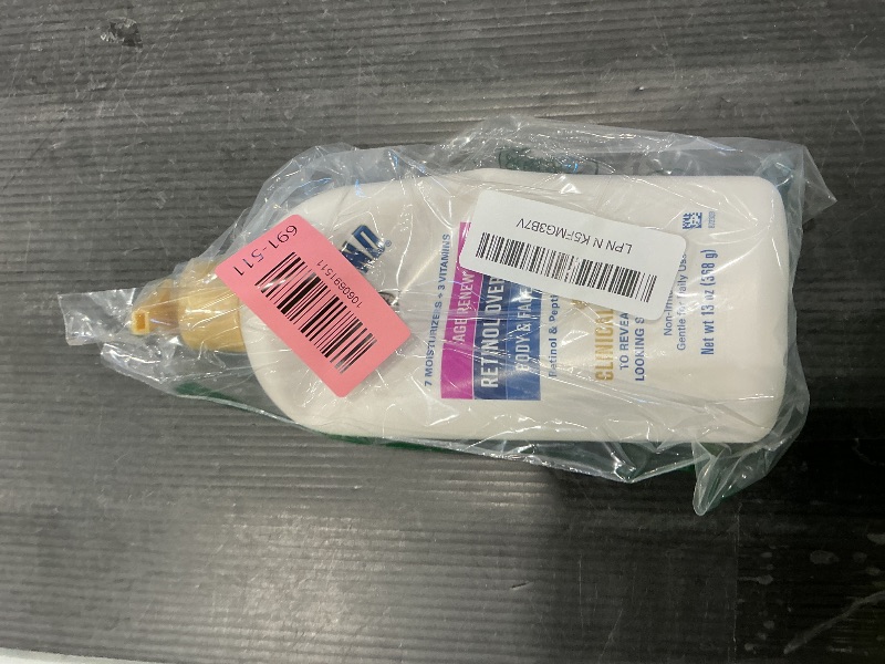 Photo 1 of *MINOR DAMAGE - USED*
Gold Bond Age Renew Retinol Overnight Body & Face Lotion, Retinol Face and Body Lotion with Peptide Complex, 13 oz