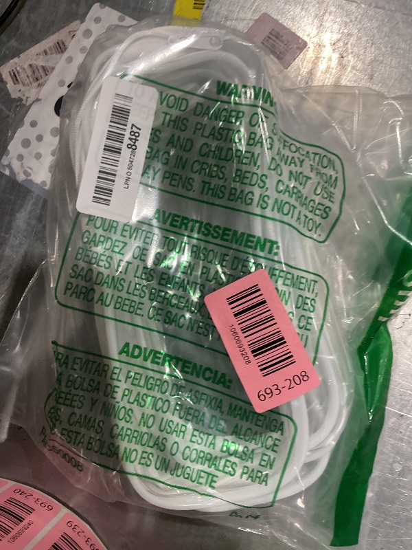 Photo 1 of *MINOR DAMAGE - USED*
ISUSSER 5 Pack Clear PVC Zipper Pencil Pouch, Pen Pencil Case Makeup Pouch, Large Capacity Pencil Bag for Office Stationery Travel Storage (White)