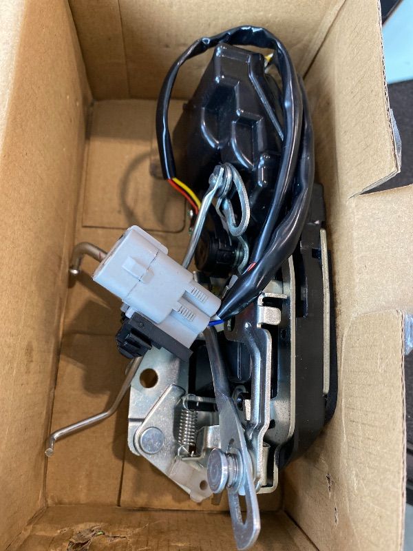 Photo 1 of *UNTESTED*
Door Lock Latch Actuator Assembly Compatible with Toyota Tacoma 1998–2004 – Replaces 69030-04010, 931-493 Front Right Passenger Side Power Motor Latch Actuator