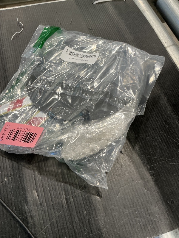 Photo 1 of *UNTESTED*
Shellwei Candy Cane Christmas Paper Towel Holder with Round Base Christmas Bathroom Decor Rustic Candy Cane Dispenser Kitchen Paper Holder Stand for Countertop Toilet Home Accessories