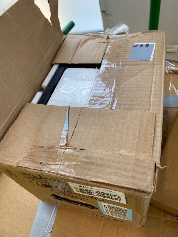 Photo 1 of *PARTIAL SET*
PowerBlock Elite USA 90 Pound Adjustable Dumbbells, Sold in Pairs, 5-90 lb. Dumbbells, Durable Build, Innovative At Home Workout Equipment, Includes Stage 1, 2 & 3 Expansions Gray