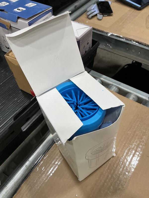 Photo 1 of *MINOR DAMAGE - USED*
Dog Paw Cleaner for Large Dogs, Dog Paw Washer, Muddy Paw Cleaner, Pet Foot Cleaner, Dog Paw Protector Kit