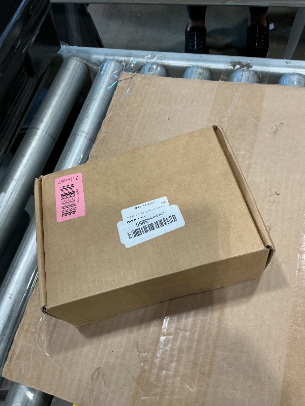 Photo 1 of *USED*
Estmoon 30 Pack Brushed Brass Cabinet Handles Gold 3 Inch Hole Center Cabinet Pulls Stainless Steel Drawer Handles Kitchen Cabinet Hardware Pulls for Cabinets and Drawers - 5" Length, 3" Hole Center