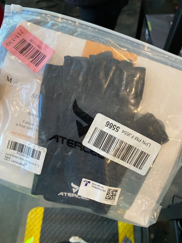 Photo 1 of *PARTIAL SET*
ATERCEL Workout Gloves for Men and Women, Exercise Gloves for Weight Lifting, Cycling, Gym, Training, Breathable and Snug fit (Black, M)