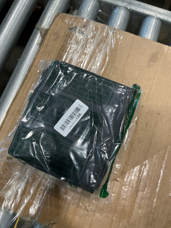 Photo 1 of *USED*
lebogner Back Seat Cover For Kids + 3 Pocket Storage Organizer, 2 Pack X-Large Waterproof Kick Mats Backseat Protector, Car Seat Back Protectors For Vehicles To Protect From Dirt, Mud & Scratches