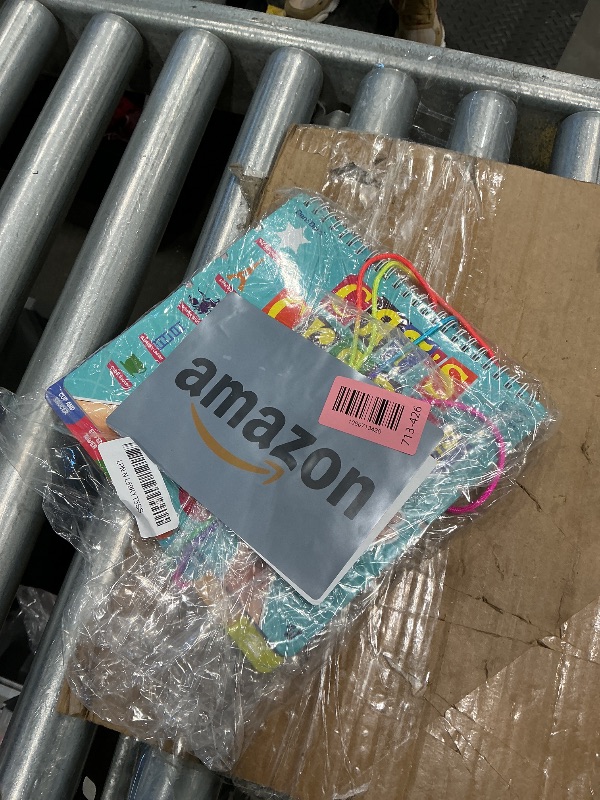 Photo 1 of *MINOR DAMAGE - USED*
Dan&Darci Cat’s Cradle String Game Book w/String - Step by Step Illustrated Guide - Gifts for 8 9 10 11 12 Year Old Girl - Gifts for Kids - Stocking Stuffers - Tween, Preteen Girl Gift - Kids Books