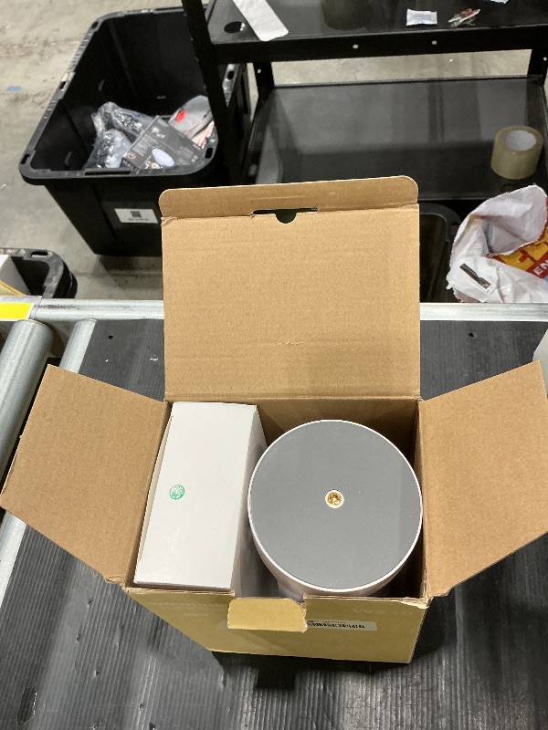 Photo 1 of [Built-in Apps & 2026 Upgraded] Mini Projector with WiFi 6 and Bluetooth 5.4 Support 4K 1080P Auto Keystone 180° Rotatable Projector Portable Compatibile with HDMI/TV Stick/Memory Stick/Laptop, White