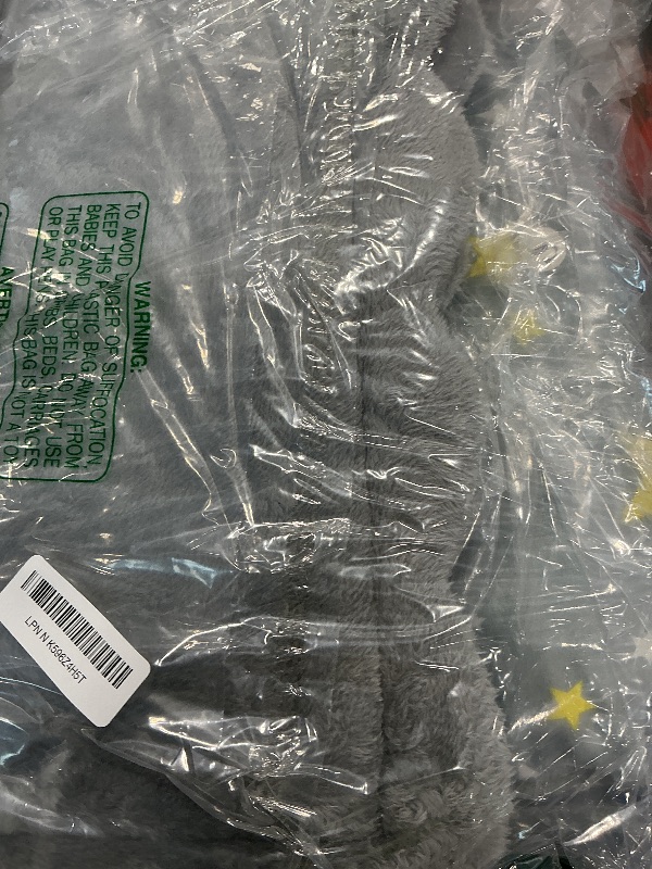 Photo 1 of *MINOR DAMAGE - USED*
BXEBUI Dog House Indoor Memory Sponge, Foldable Dog House Kennel Bed Mat with Cushion for Small Medium Large Dogs Cats, Winter Warm Cat Nest Puppy Cave Sofa Pet Products (Small)