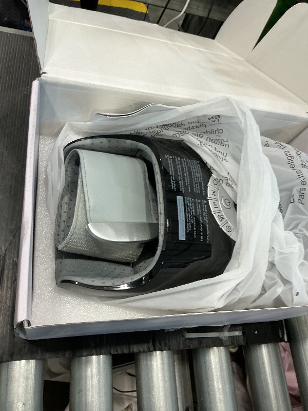 Photo 1 of *UNTESTED*
SKRFORM Hand Massager with Heat and Compression, Hand Massage for Arthritis and Carpal Tunnel Relief, 6 Modes Pressure Point Therapy, Blowing Wrist Massager, Finger & Palm Kneading, Gifts for Mom Dad