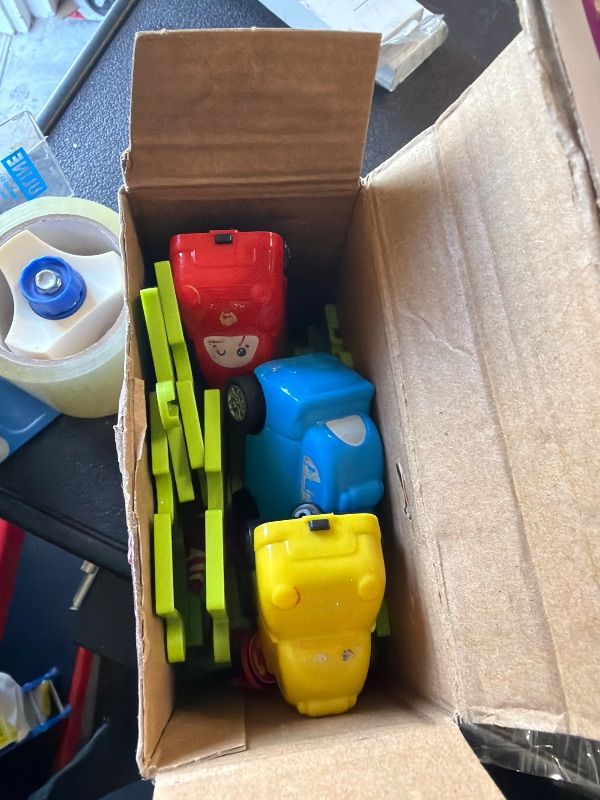 Photo 1 of *MISSING PARTS*
JUKUDAHU 64 Pieces Puzzle Race Track Car Set Toys for 3 4 5 6 Year Old Boys - Puzzle Tracks Car Toys for Kids Ages 3-5 with 3 Sliding Toy Cars, City-Themed, Birthday Gifts for Toddlers 1-3 2-4 4-6