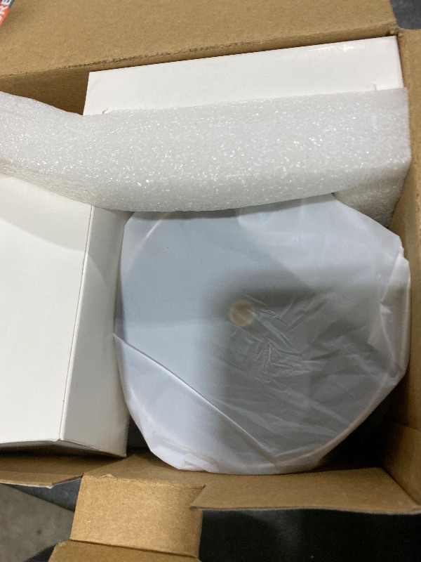 Photo 1 of ?Electric Focus?Mini Portable Projector with 4K Support, Bluetooth 5.4 WIFI6, 5watt Sound Base Speaker, 260 ANSI, Android 11, 210° Rotation , Auto Keystone Correction Video Projector HY300 PLUS