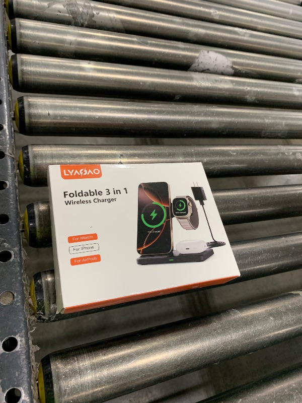 Photo 1 of  3 in 1 Charging Station Wireless Charger