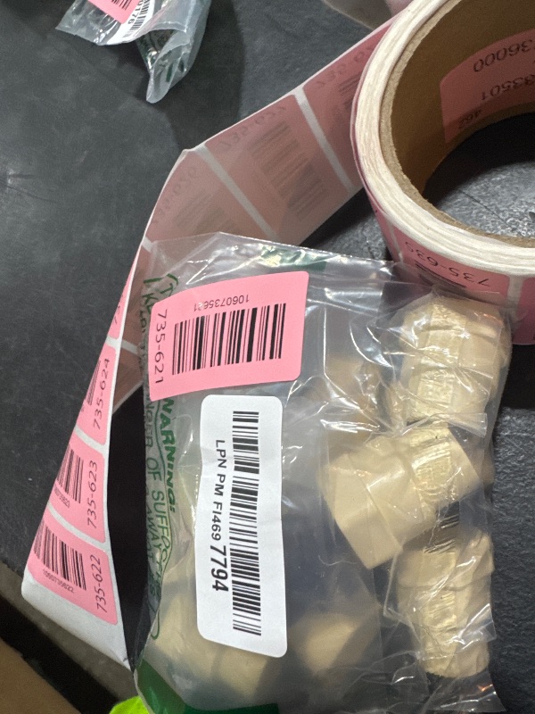 Photo 1 of 1/2" 10pcs CPVC Female Coupling Thread to Slip (Socket) Pipe Fittings Adapter With Rubber Gasket Beige (1/2 inch)