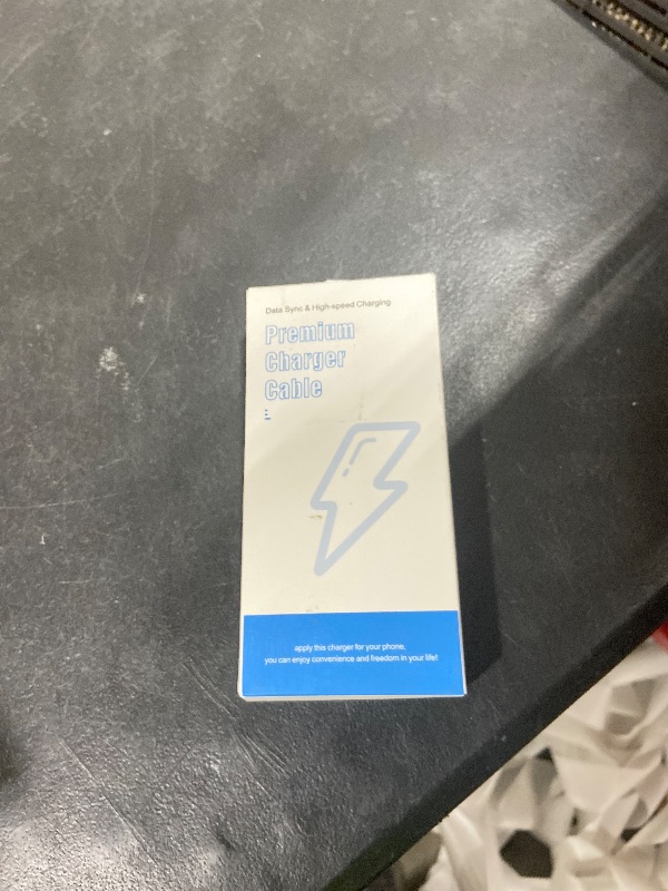 Photo 1 of 20W USB C Wall Charger Block,Compatibile with Phone 15 16 17 Pro Charger Fast Charging with 10FT Long Type C Cable,for Phone16/15 Pro Max,16Plus,15Plus,I-Pad/Pad Pro/Air/Samsumg and More(Purple,Red)