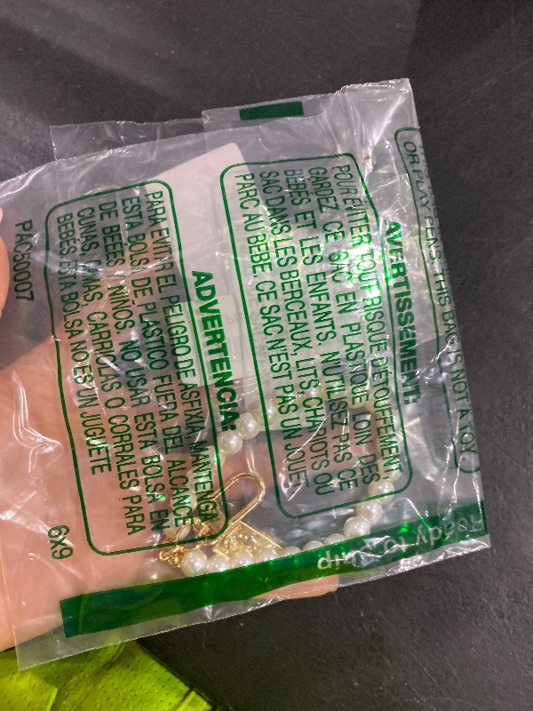 Photo 1 of  Pearl Keychain