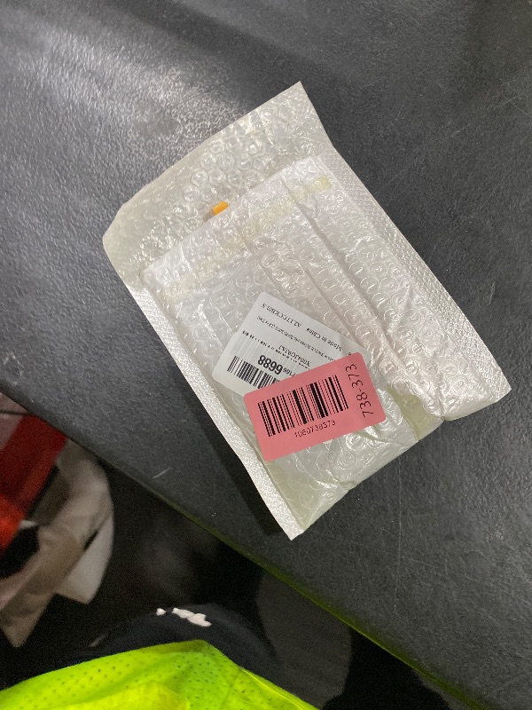 Photo 1 of 1 Pc Tan Rear Window Switch Trim Repair Fix, Window Switch Repair Button Cap Cover Fit for 2000-2002 Silverado,NBS Silverado, Escalade,Escalade EXT, Yukon,Yukon XL, Tahoe, Sierra, Avalanche, Suburban