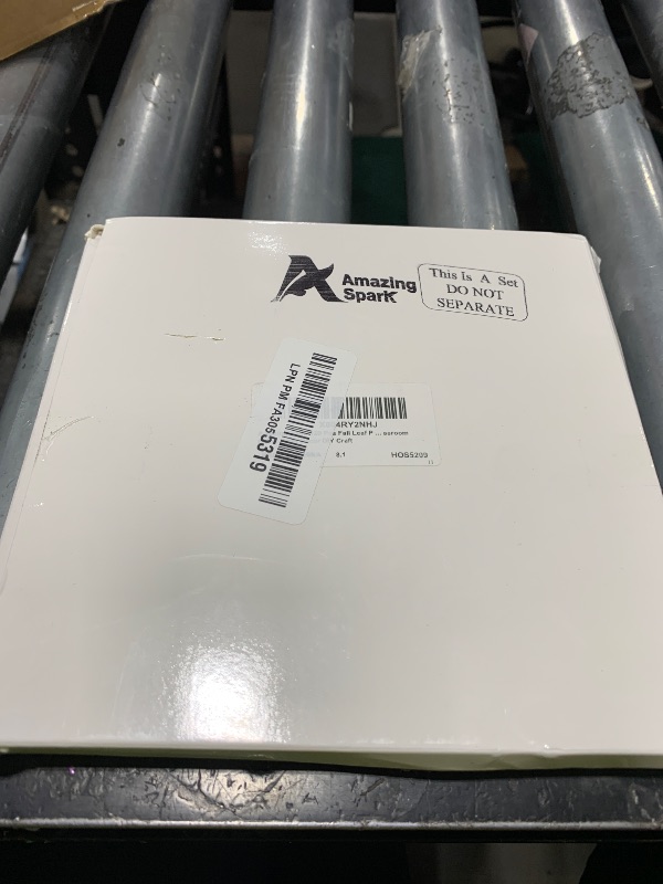 Photo 1 of 120 Pcs Fall Leaf Paper Cutouts Boho Maple Leaves Bulletin Board Cutout Autumn Leaf Die Cut Classroom Decoration with 200 Glue Point for Thanksgiving Autumn School Classroom Home Party Decor DIY Craft