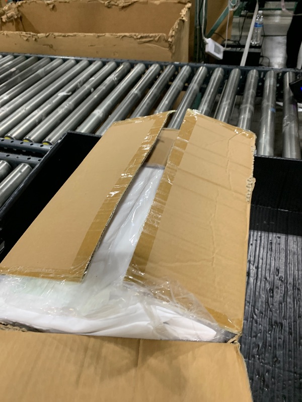 Photo 1 of 10 Pack White Round Tablecloths, 120 Inch Stain Resistant and Wrinkle Polyester Fabric Washable Table Clothes Cover for Kitchen Dining, Wedding, Reception Banquet, Birthday Party, Buffet Restaurant